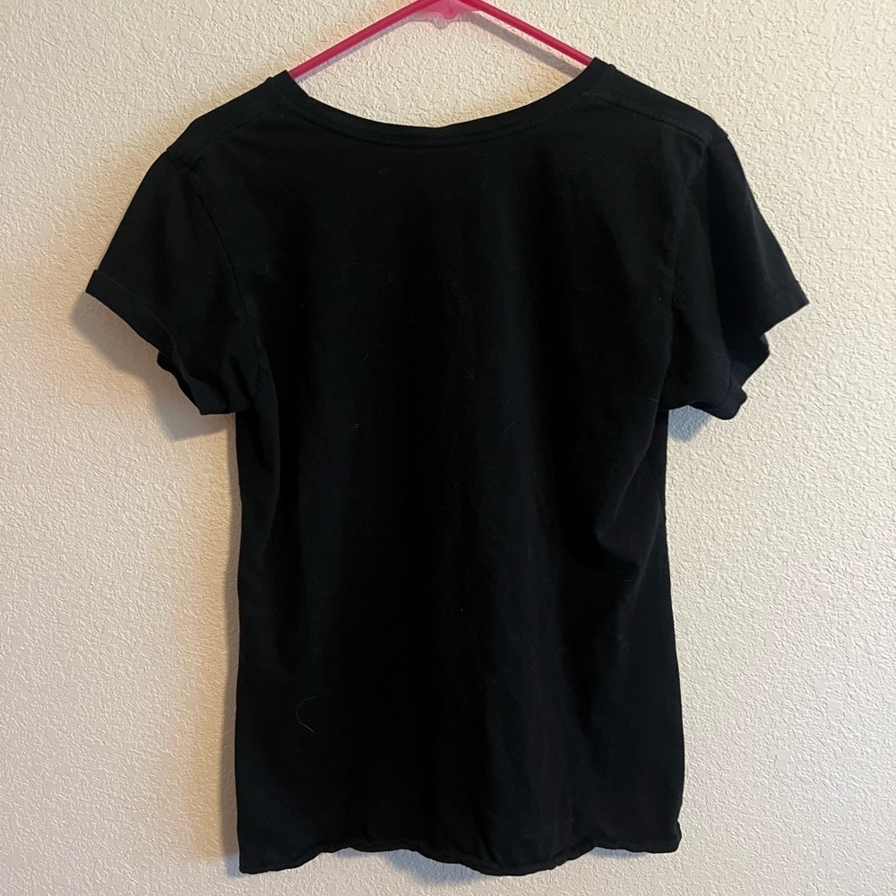Abbey Road Graphic Shirt Size Medium - Picture 2 of 9